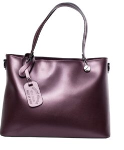 Lila színű bőr táska