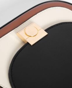 Műbőr válltáska ORSAY