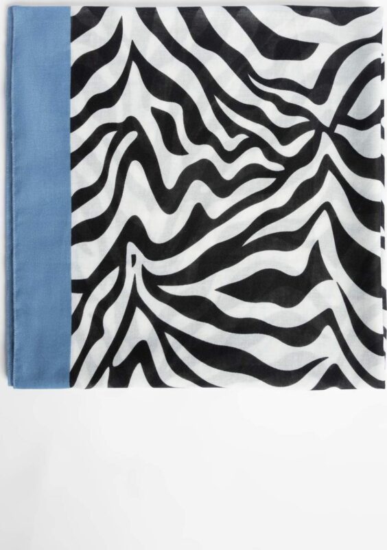Zebra mintás sál ORSAY