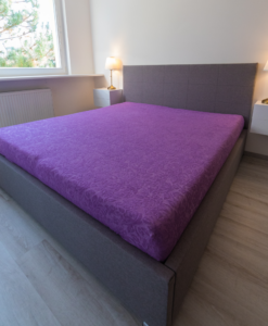 Homa jacquard new gumis lepedő lila