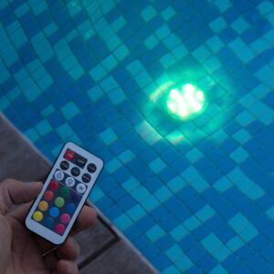Víz alatti színes LED világítás