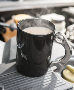 Villáskulcsfülű bögre