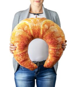 Melegítő óriás Croissant párna